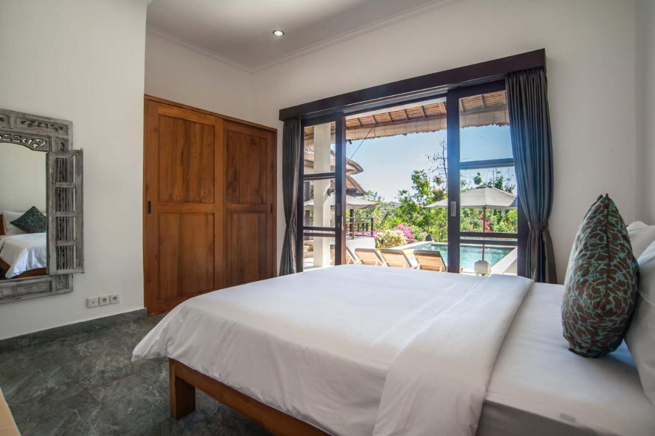 Villa Michiko Uluwatu  Exterior photo
