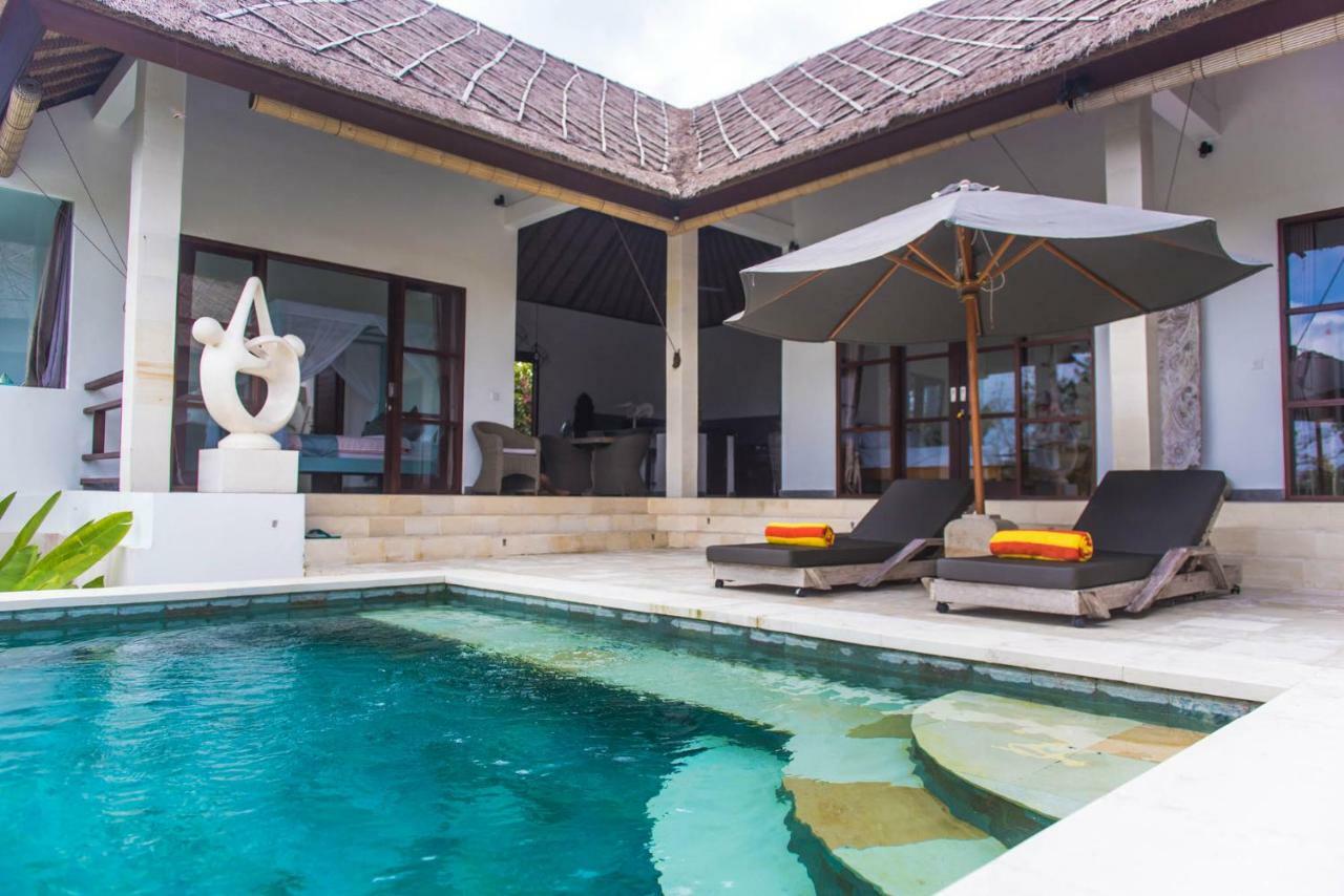 Villa Michiko Uluwatu  Exterior photo